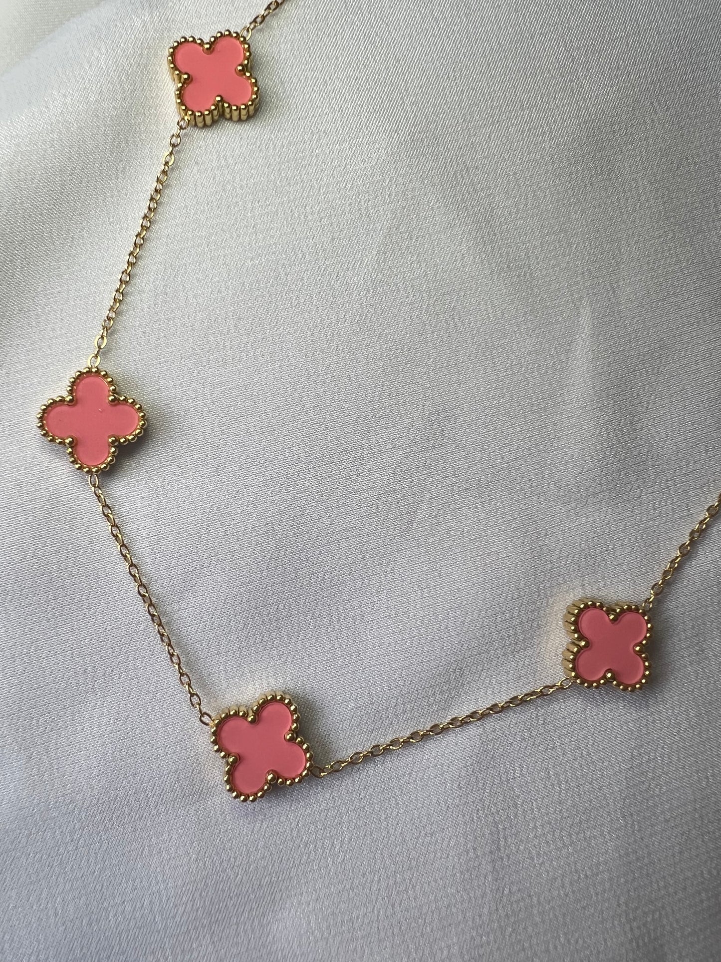Lucky Necklace - Pink