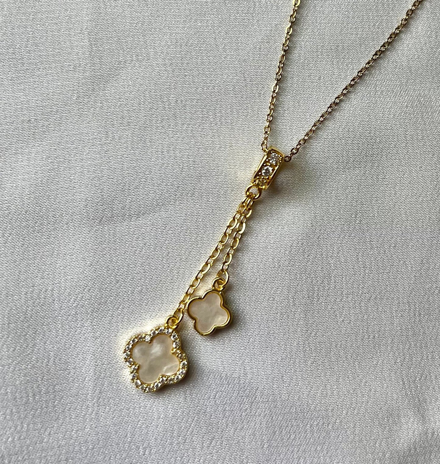 Stella Necklace - White