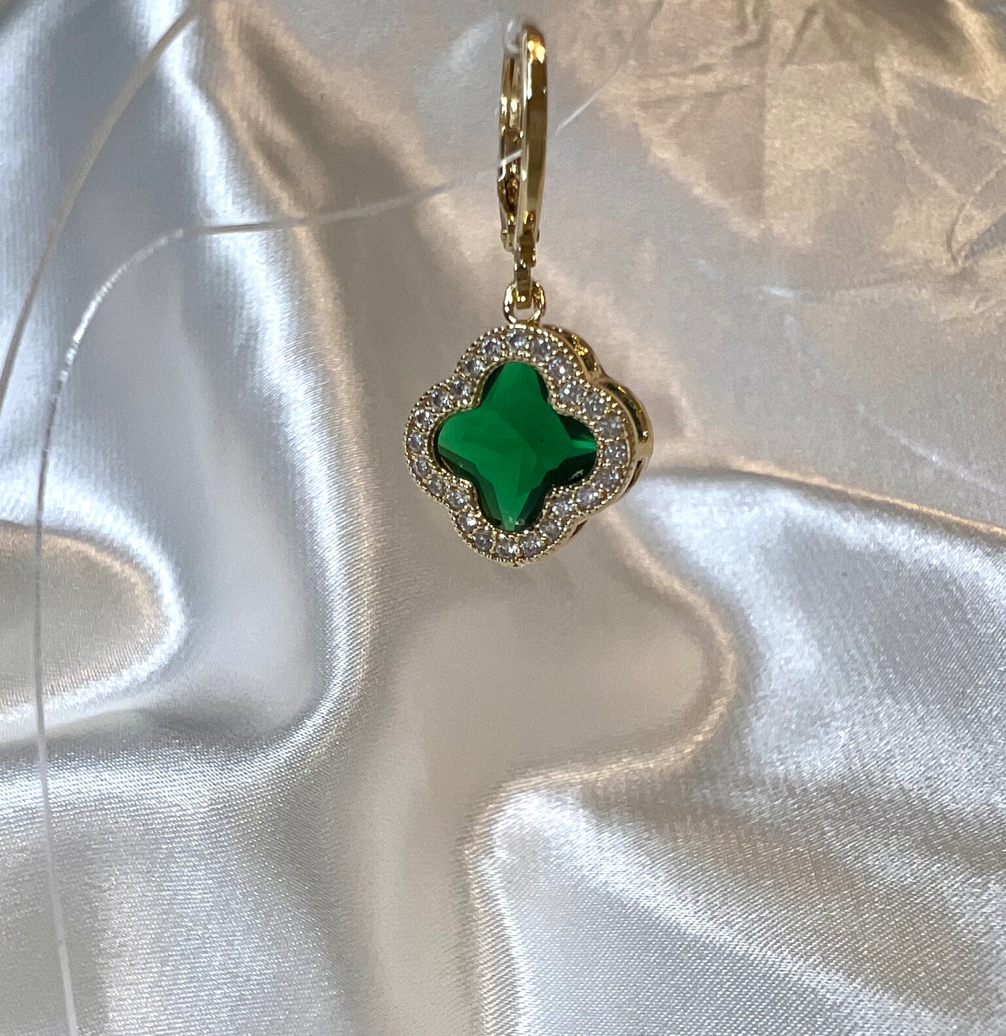 CLEARANCE SALE Clover