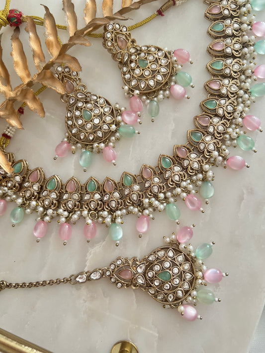 Jasleen Necklaceset