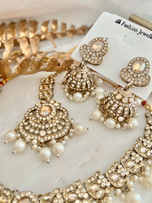 Anissa Necklaceset