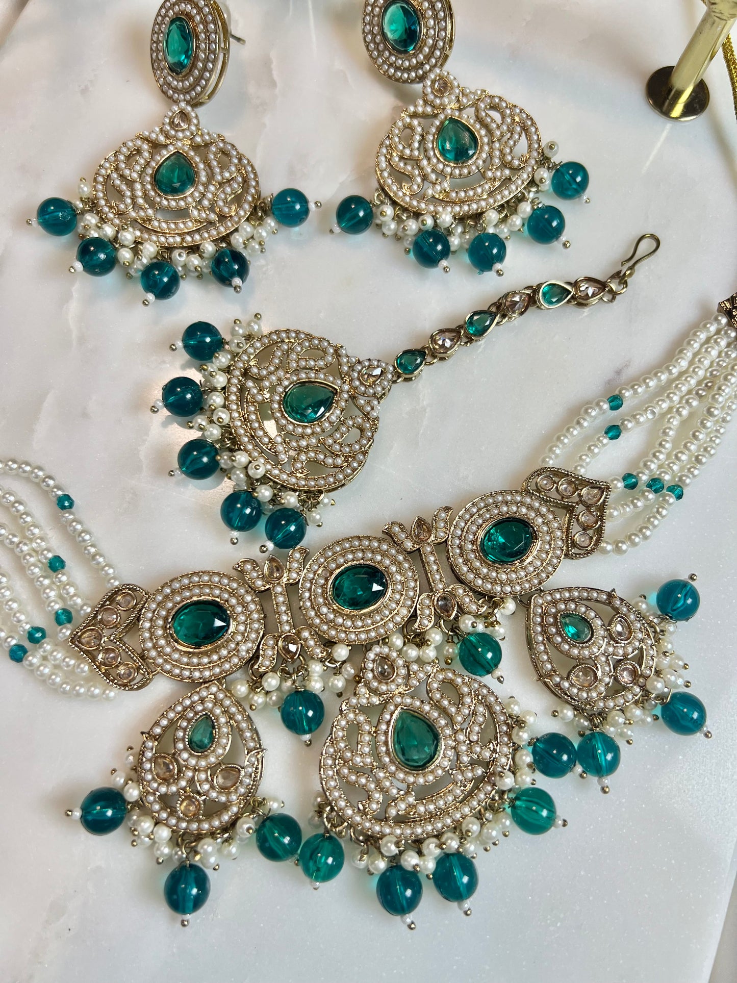 Arina Necklaceset - 3 colors