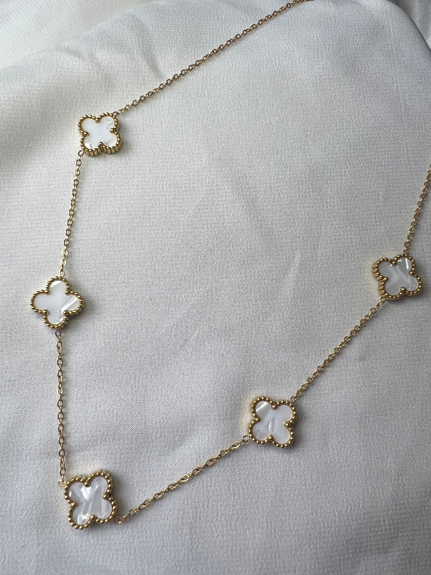 Lucky Necklace - White