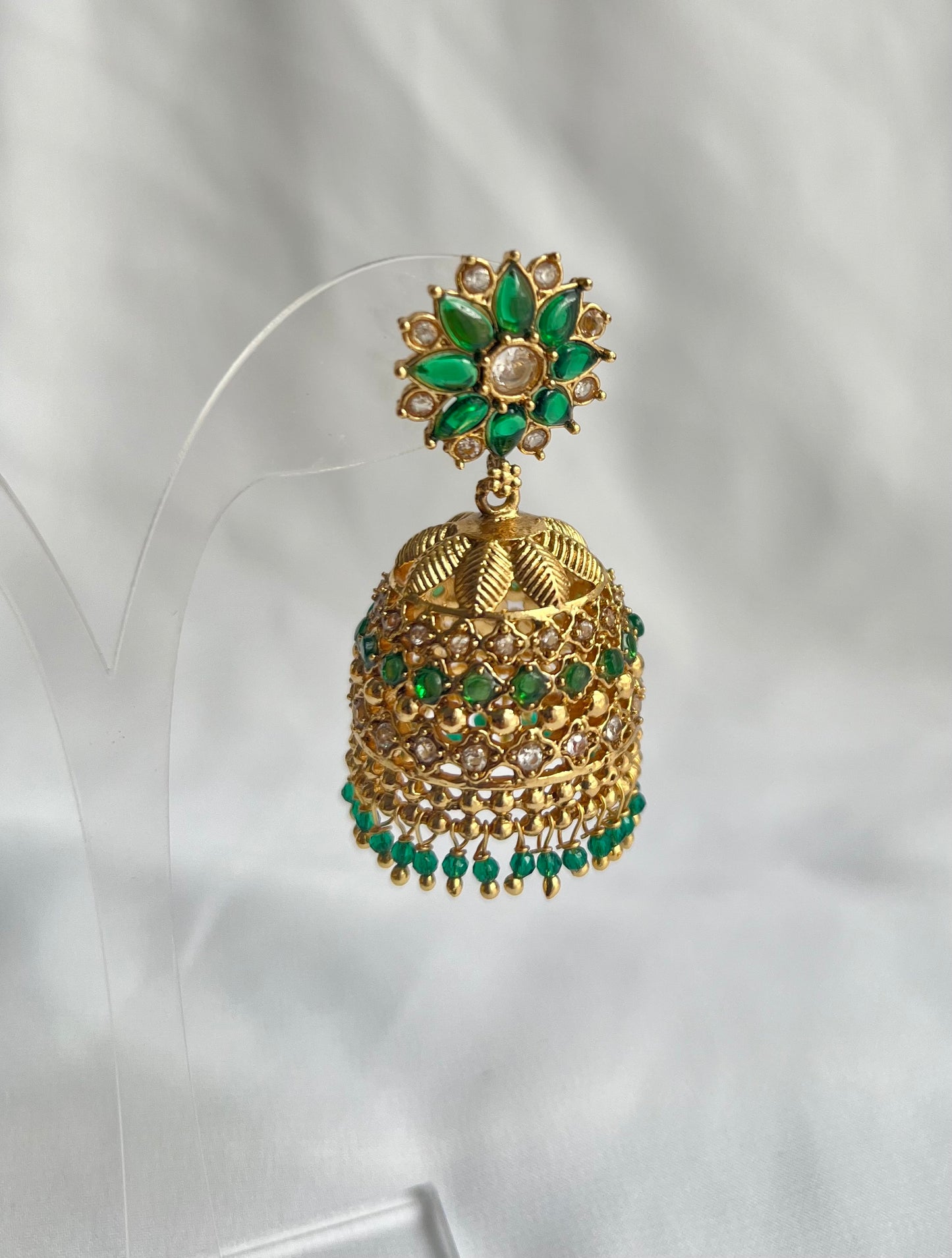 Mannat Jhumka Earrings - Green