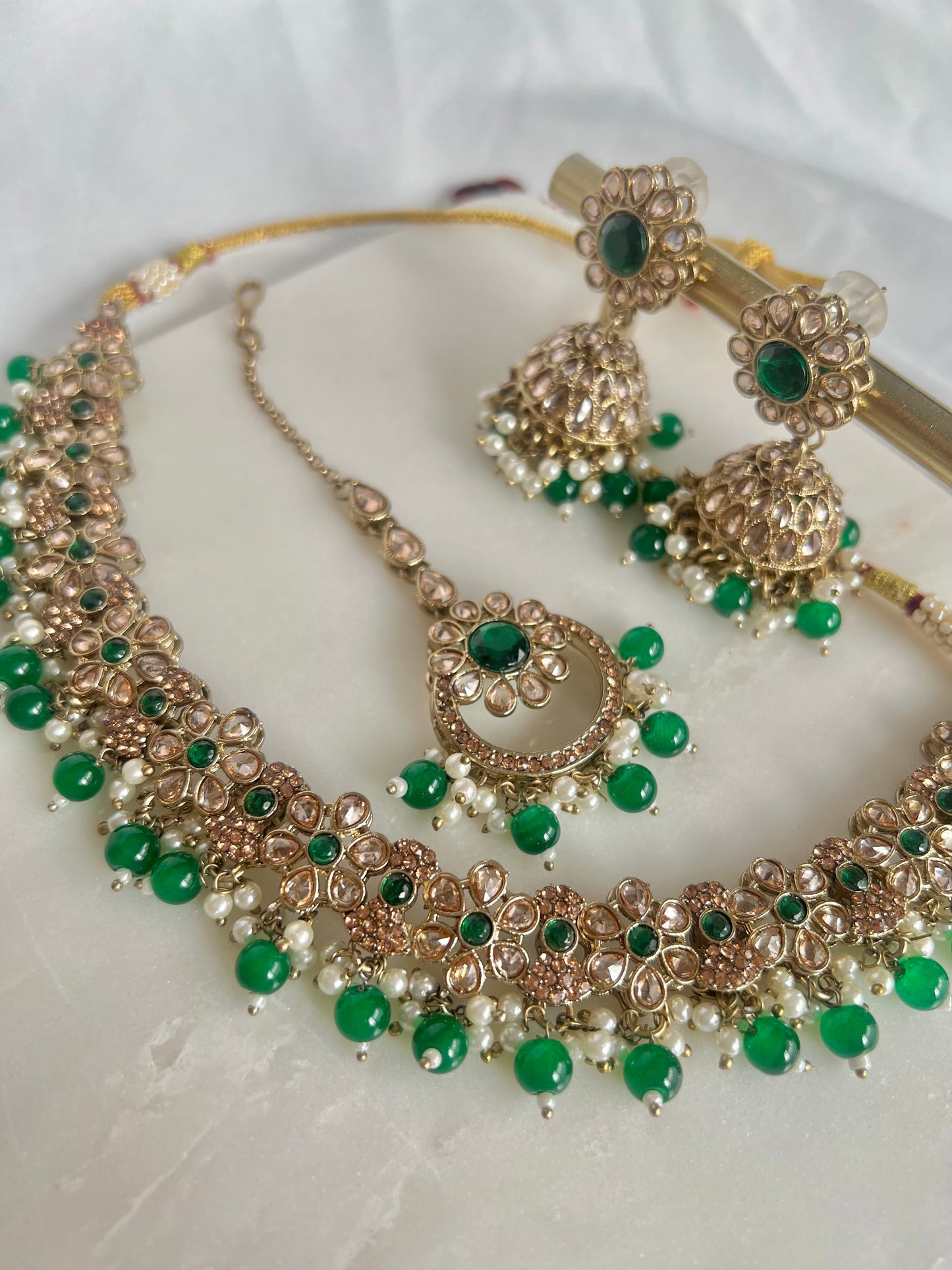 Anika Necklaceset